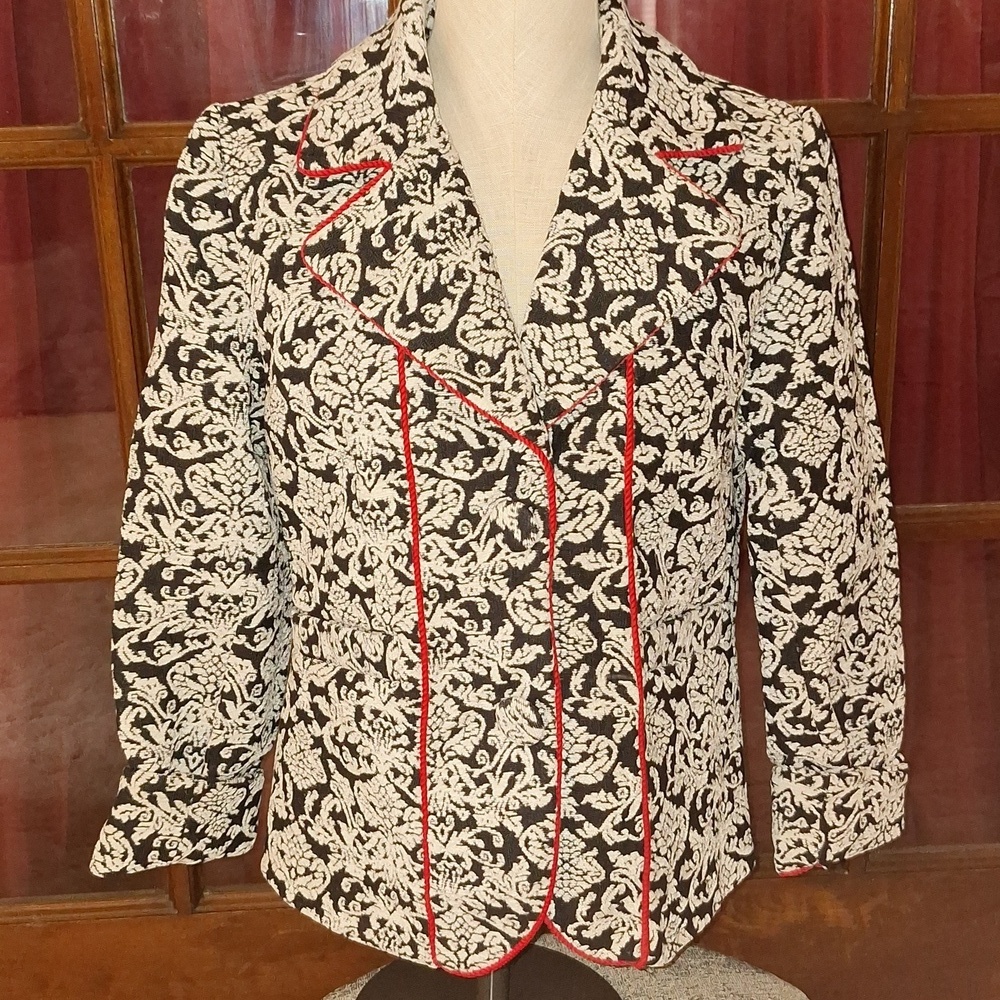 Vintage Isabella's Journey Black White Red Floral Flower Tapestry Blanket Jacket